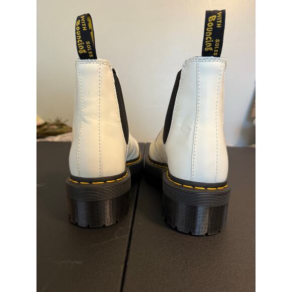 Dr. Martens Unisex 2976 Chelsea Boot White Platform Sole Size 6/7 - Picture 3 of 10